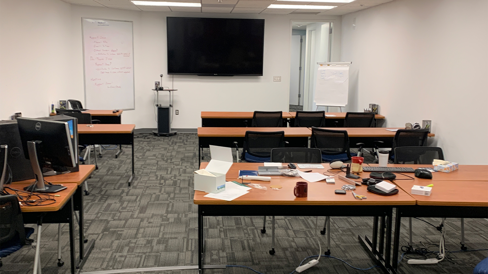 10461 Mill Run - meeting space