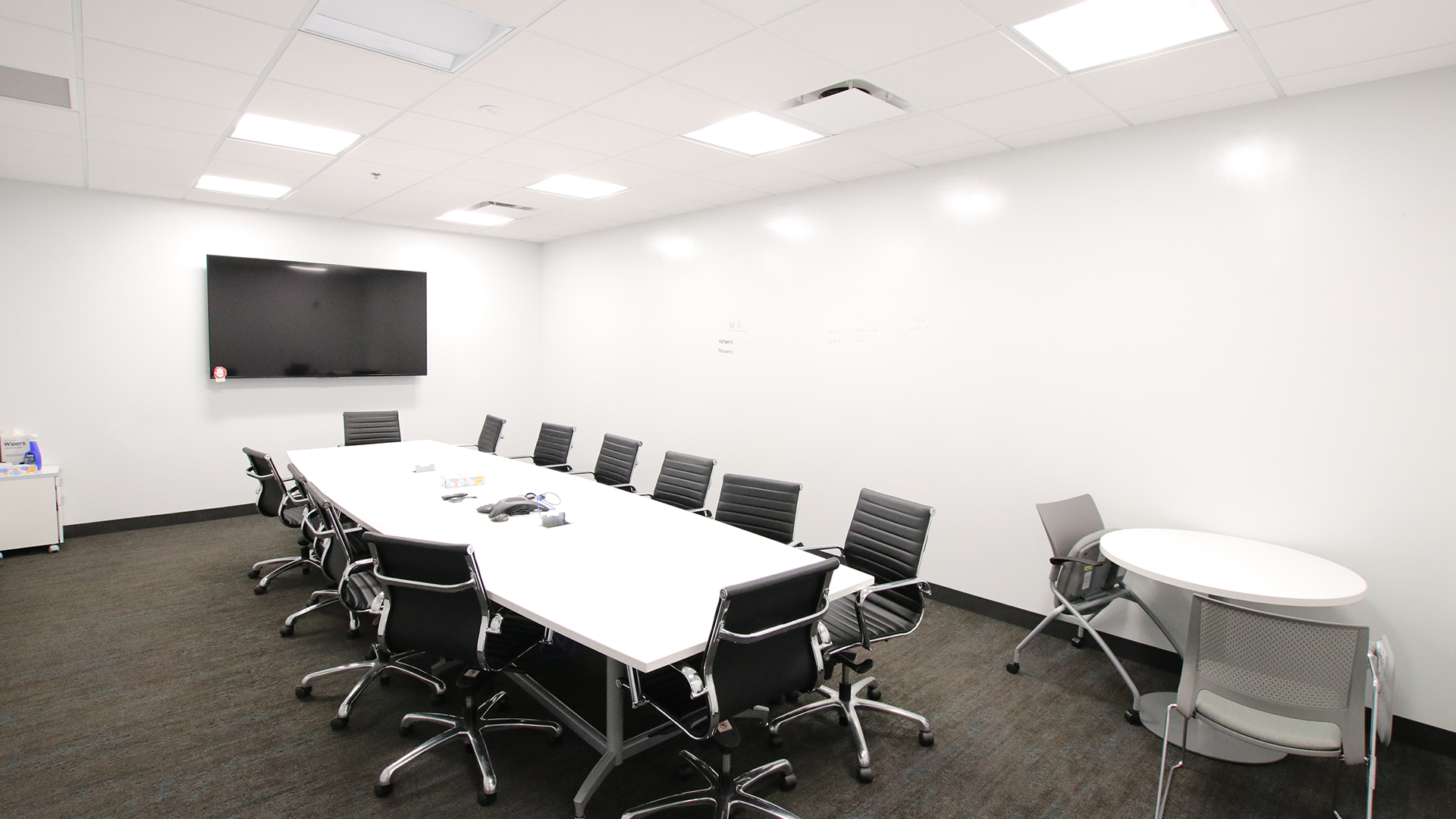 2270 Rolling Run small conf rm