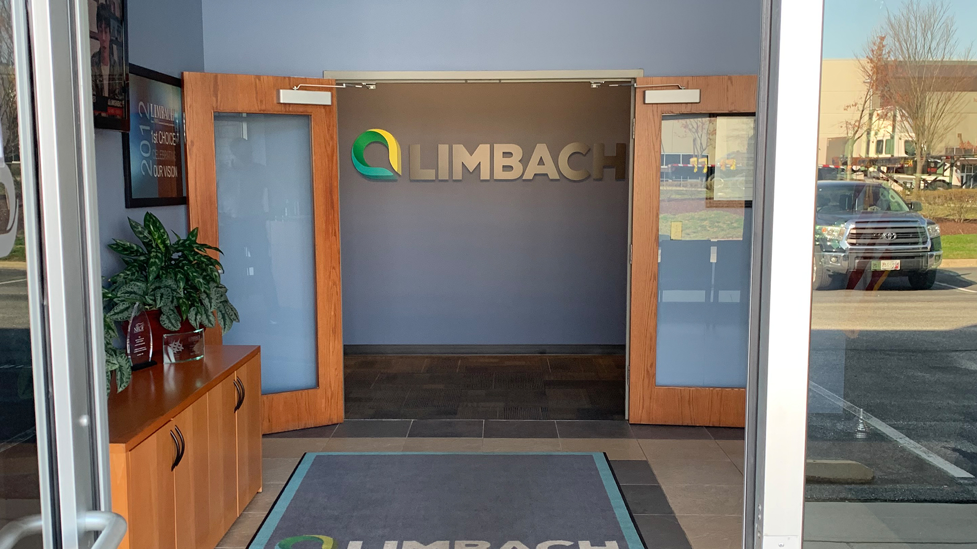 13261 Mid Atlantic Blvd entrance