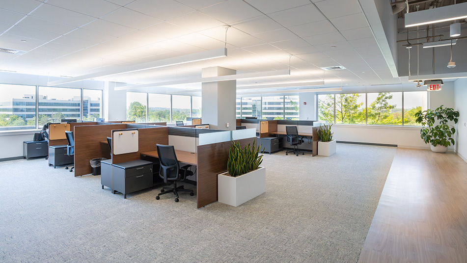 3 Van de Graaff Drive, Burlington Sublease