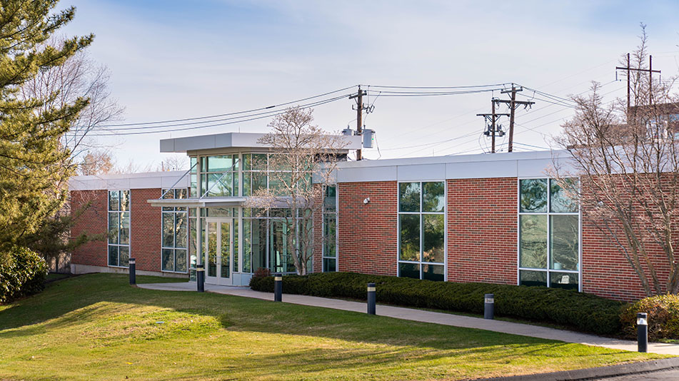 78 Fourth Avenue Exterior