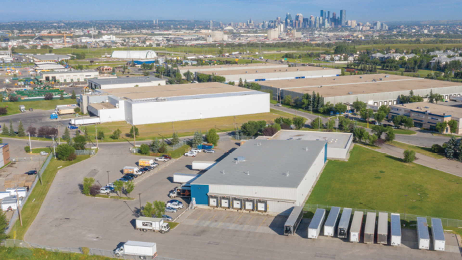 2867 - 45 Avenue SE Aerial Hero 1920x1080