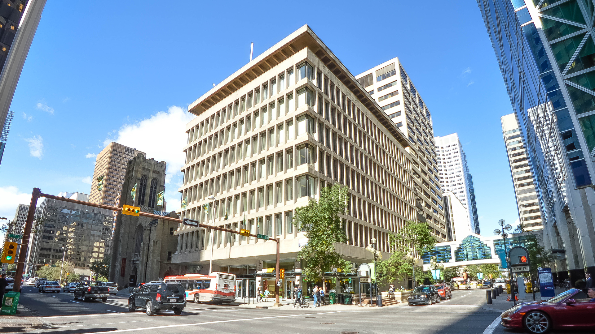 404 Sixth Avenue SW Hero Image 1920x1080