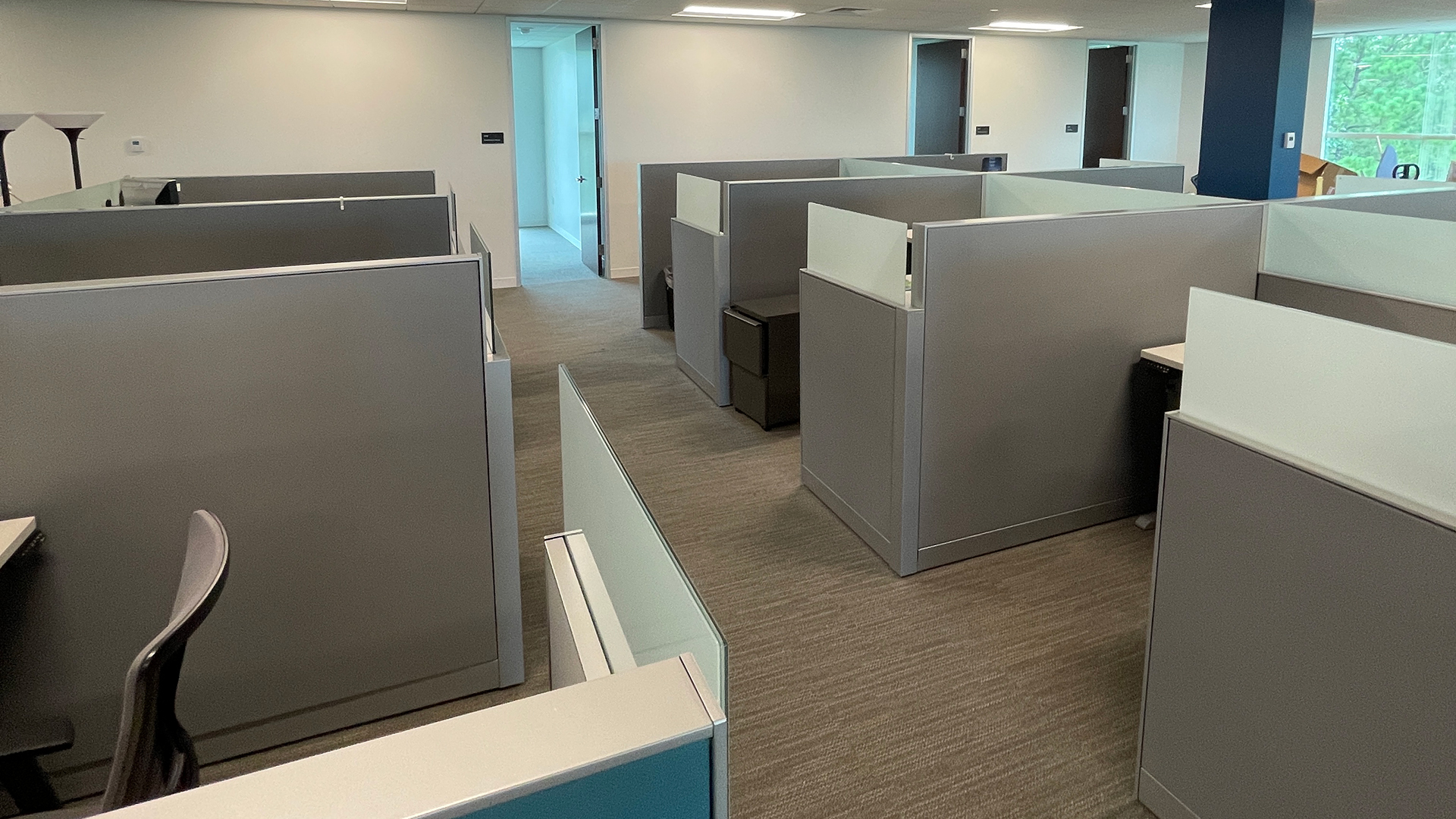 Workstations image