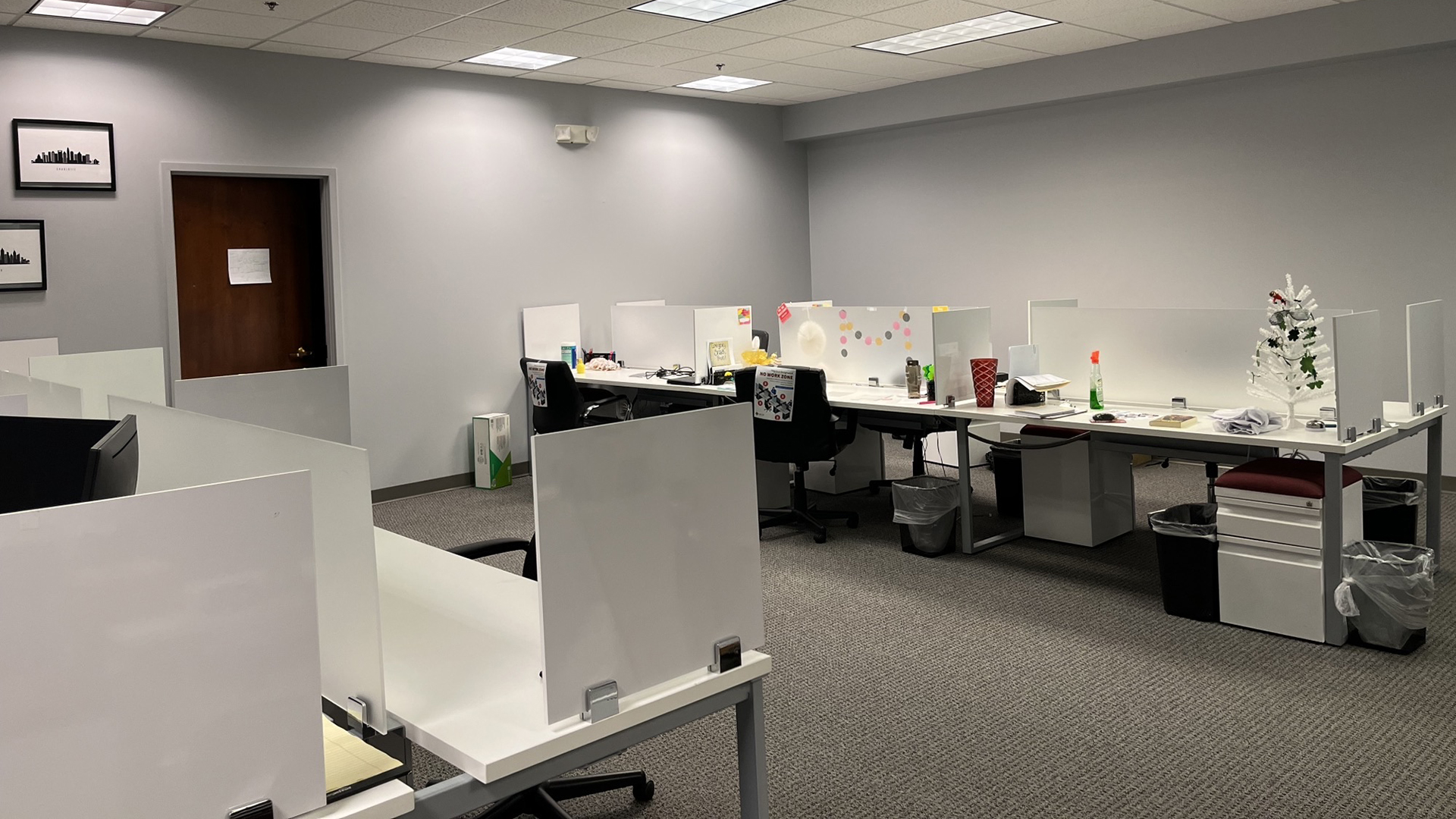 Interior Suite Image of open workspaces