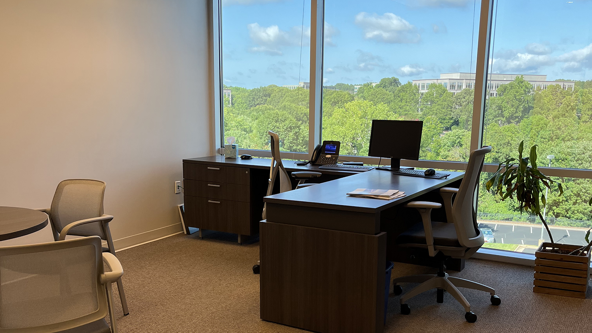 Image of private office