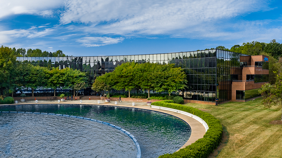 4828 Parkway Plaza Blvd | Charlotte, NC