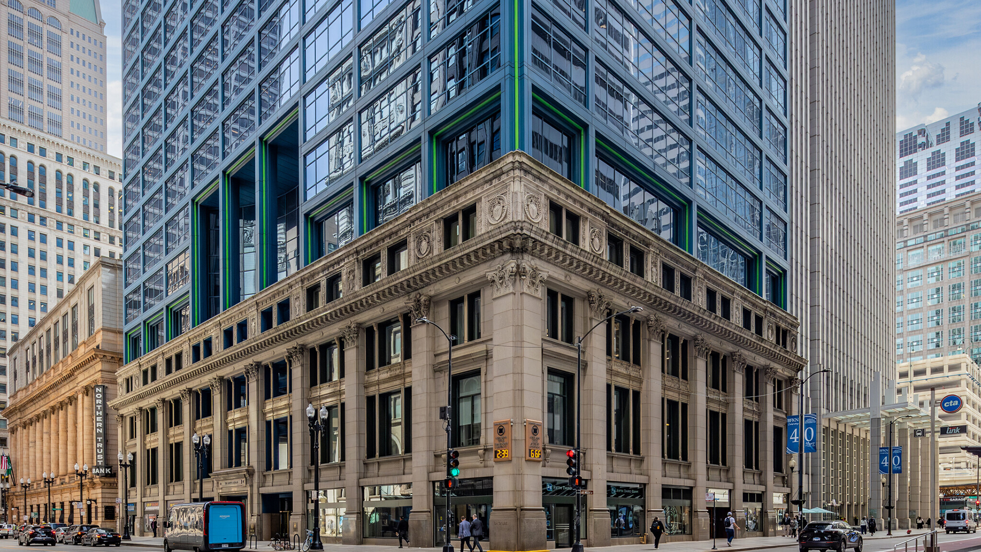 Front entrance from the street at 10 S LaSalle in Chicago IL 