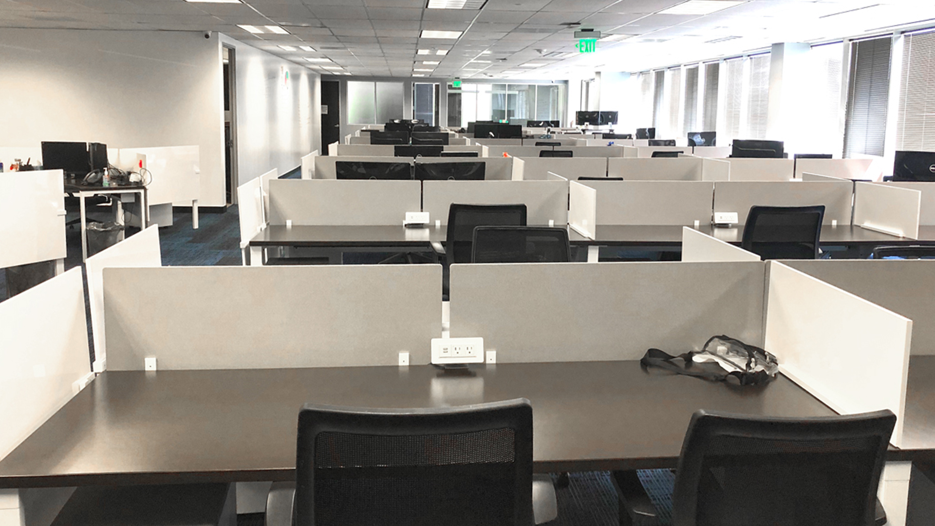 4545 Fuller Drive Workstations