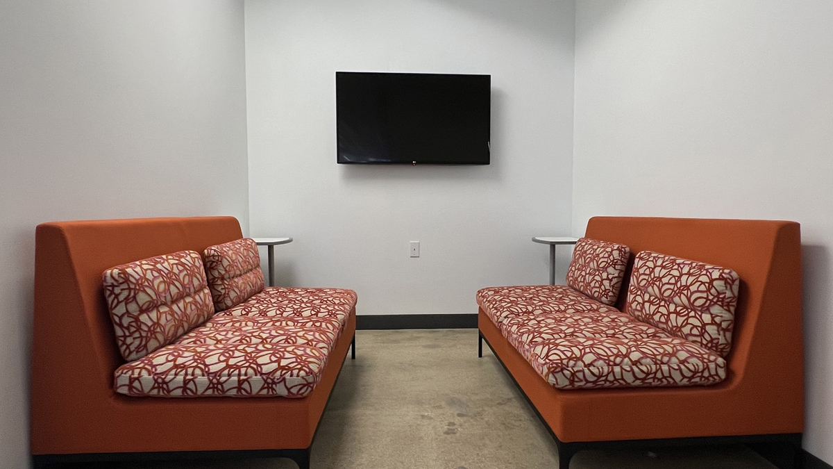 Lounge Breakout