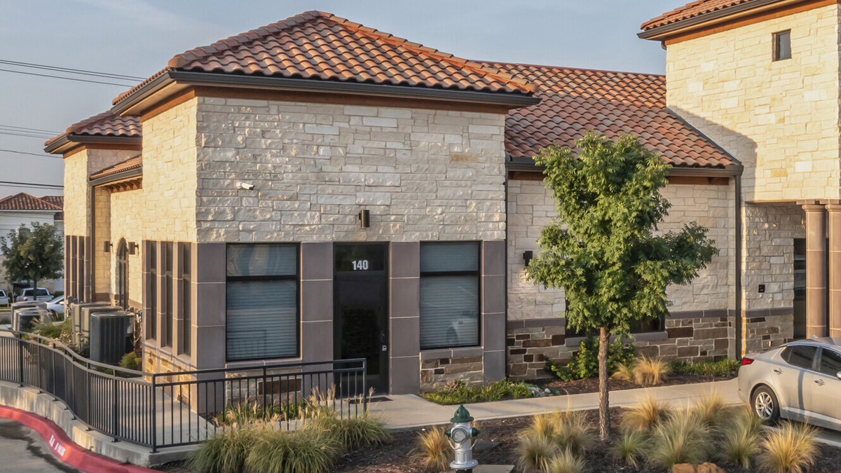 530 E. Southlake Boulevard