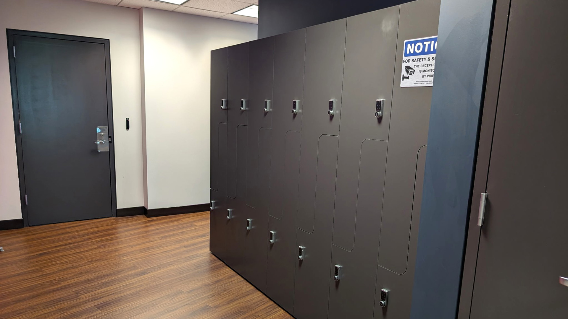 Storage lockers