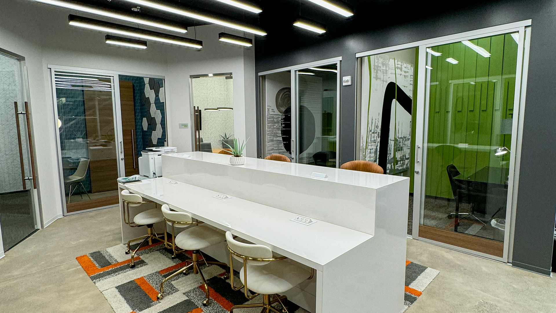 1000 Main St Sublease Photo 4