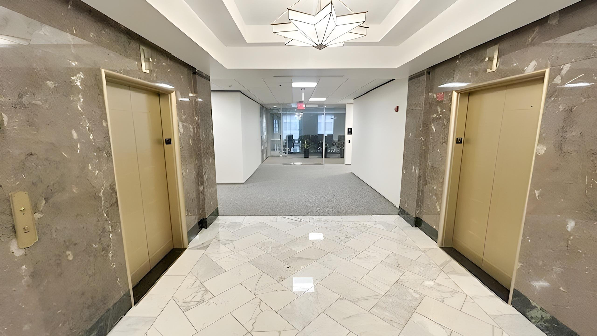 1001 McKinney Elevator Exposure Photo