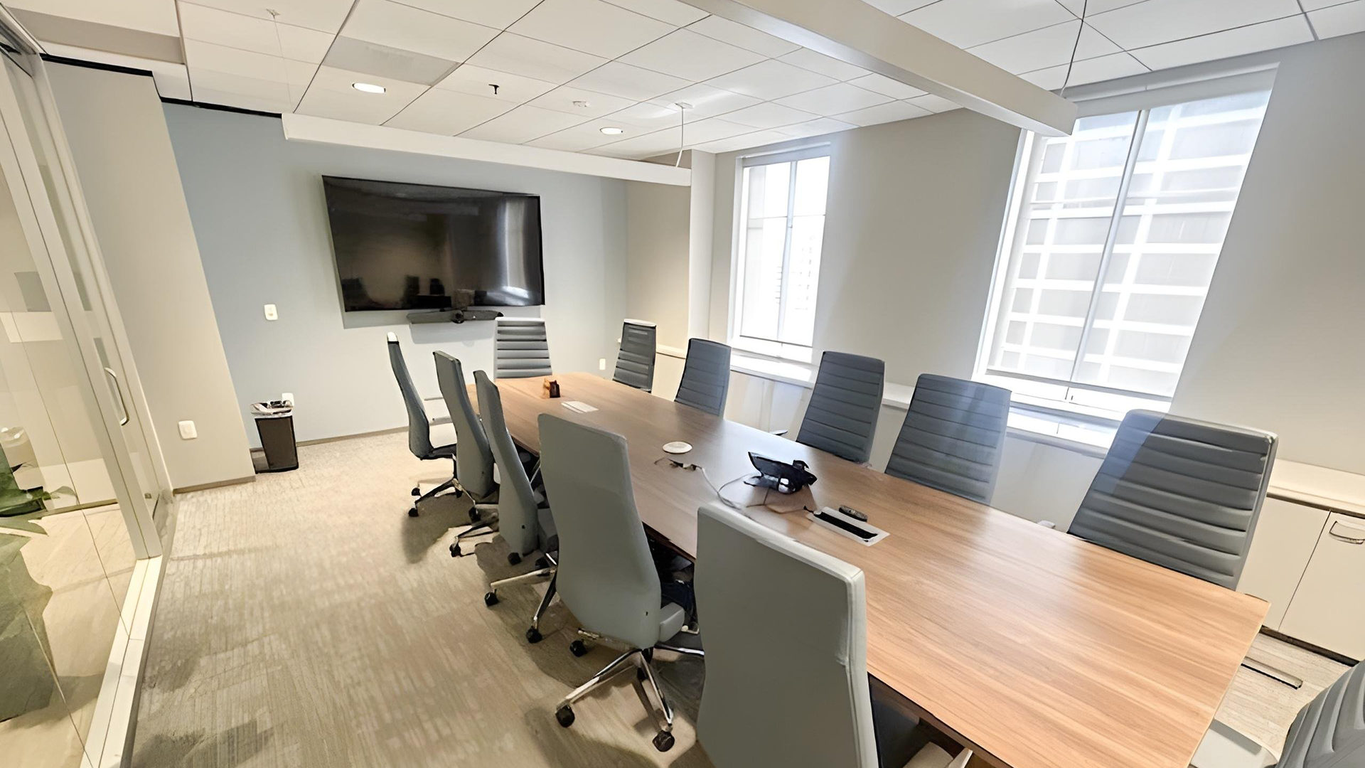 1001 McKinney Large Conference Room Photo