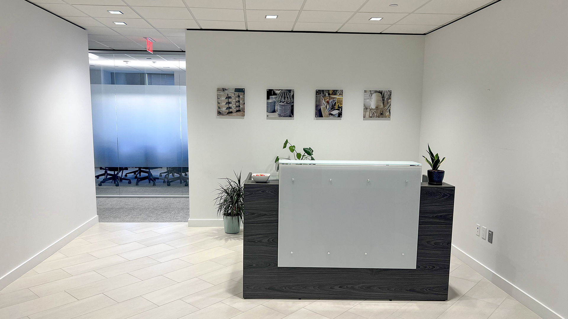 1301 McKinney St Reception Photo