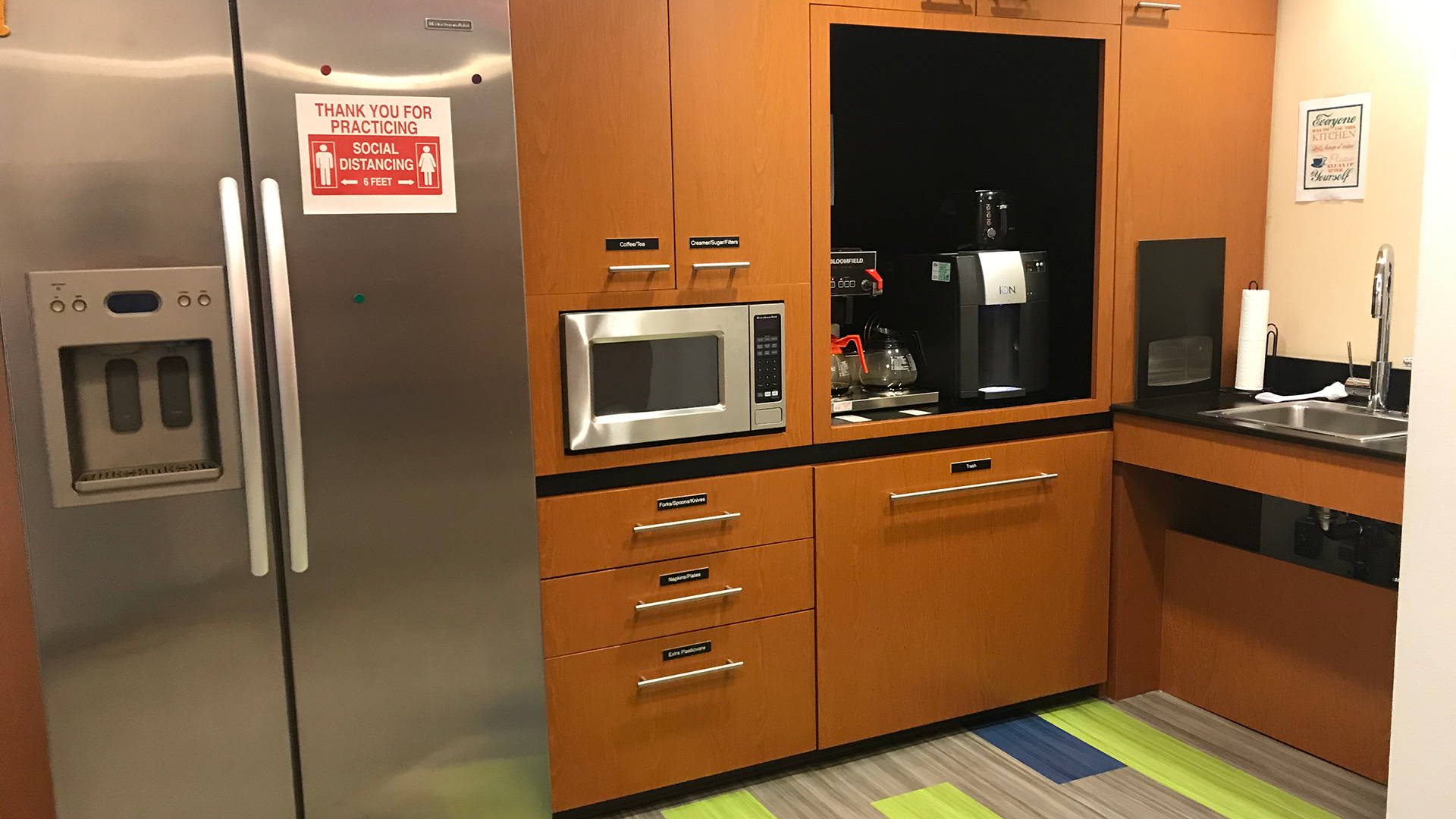 1400 Broadfield Break Room Photo