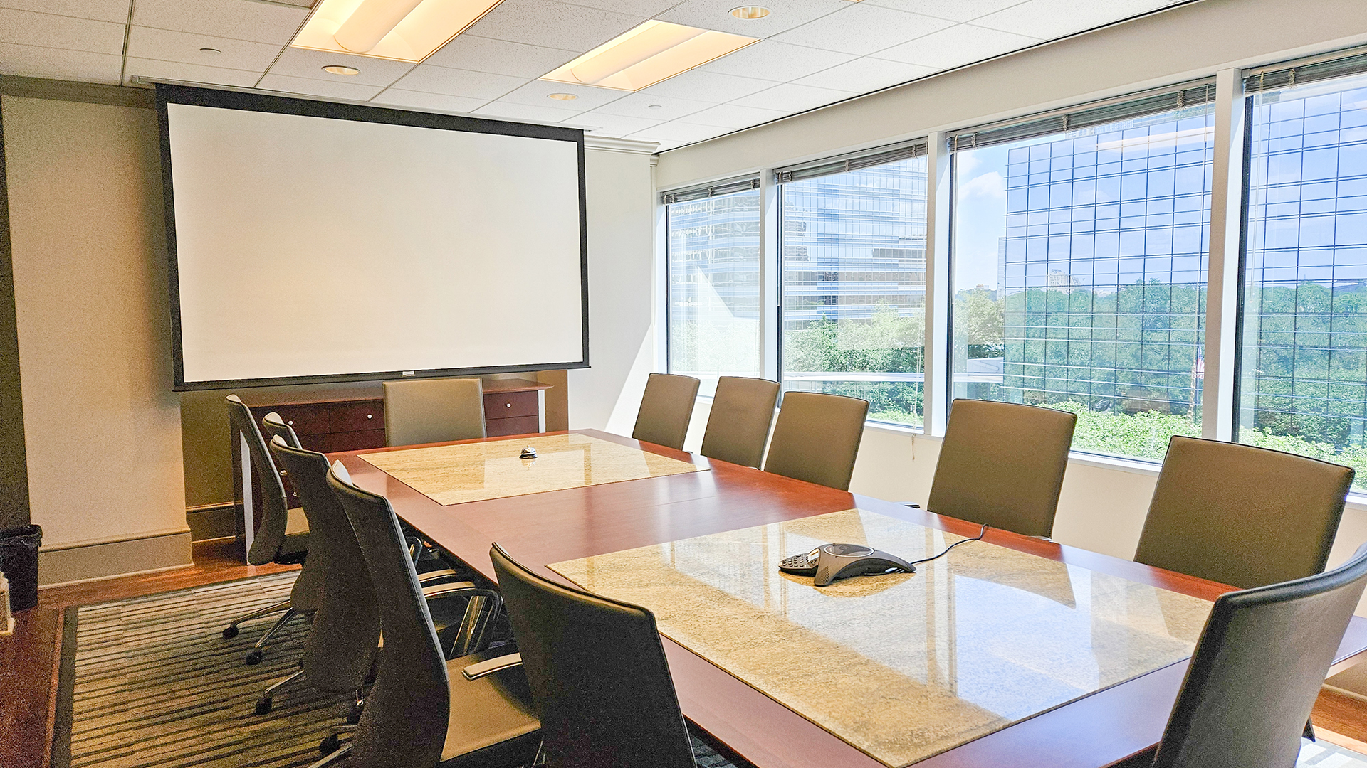 1400 Post Oak Blvd Conference Room Photo