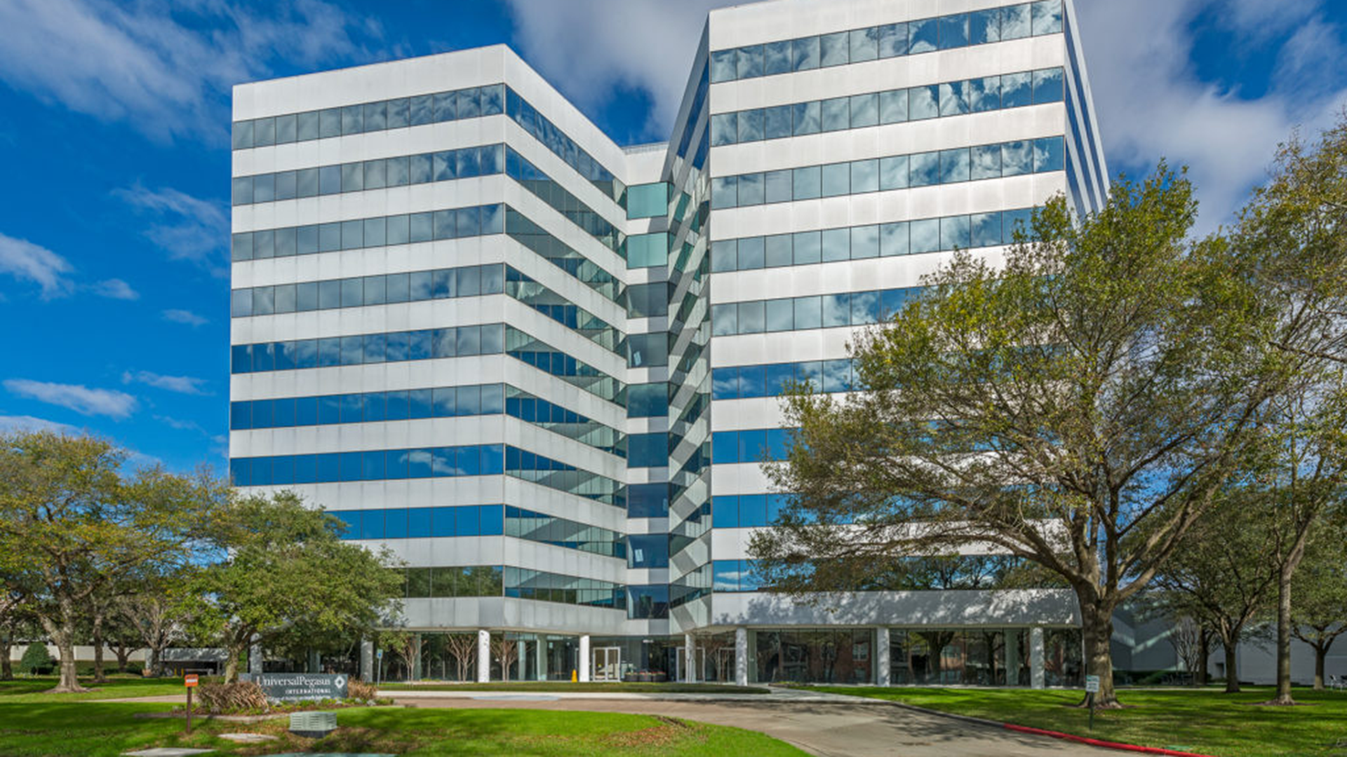 4888 Loop Central Dr - Building Hero Photo