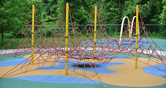 Smith Memorial Playground_climbing net