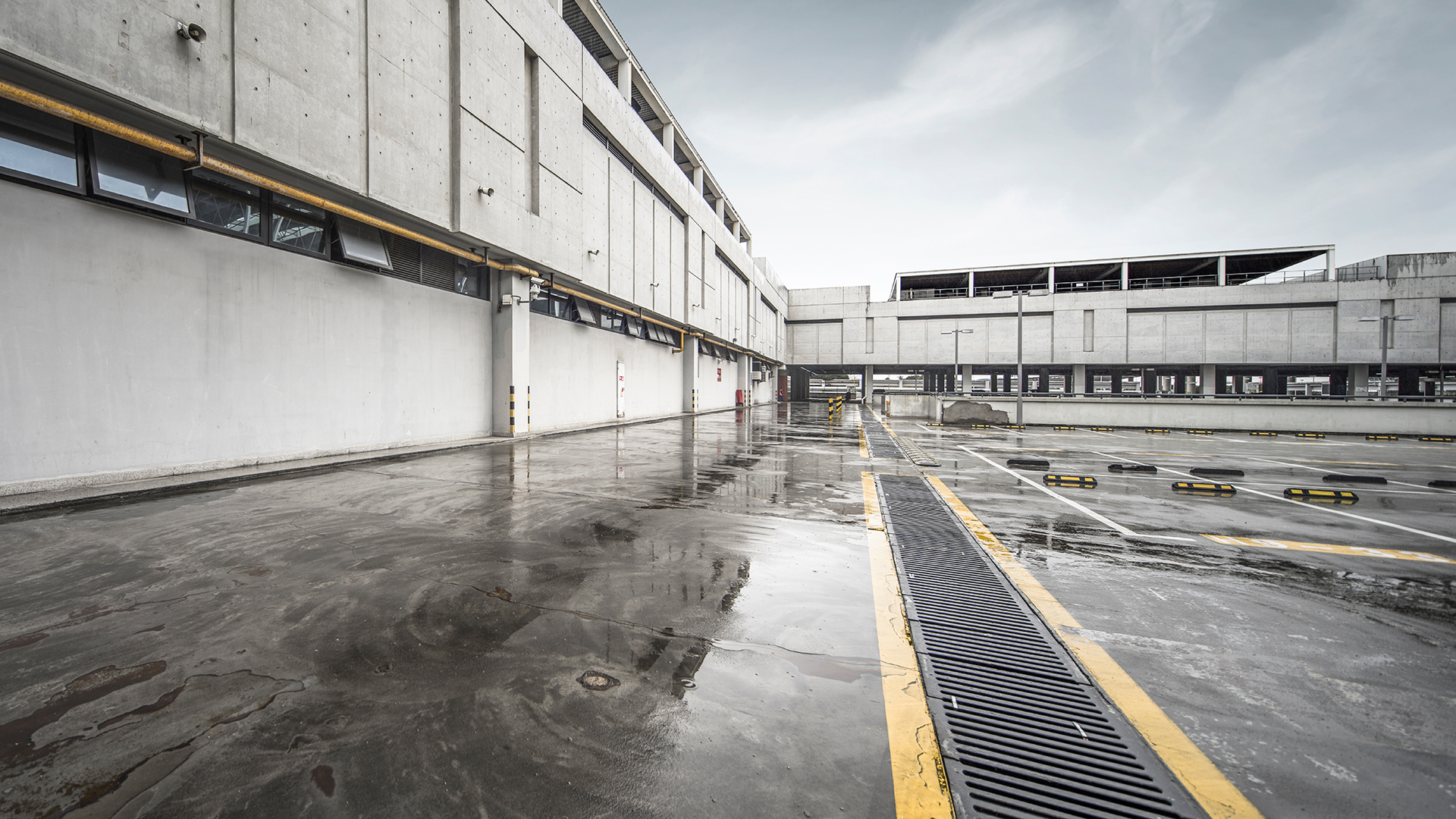 phoenix az distribution center annex delay