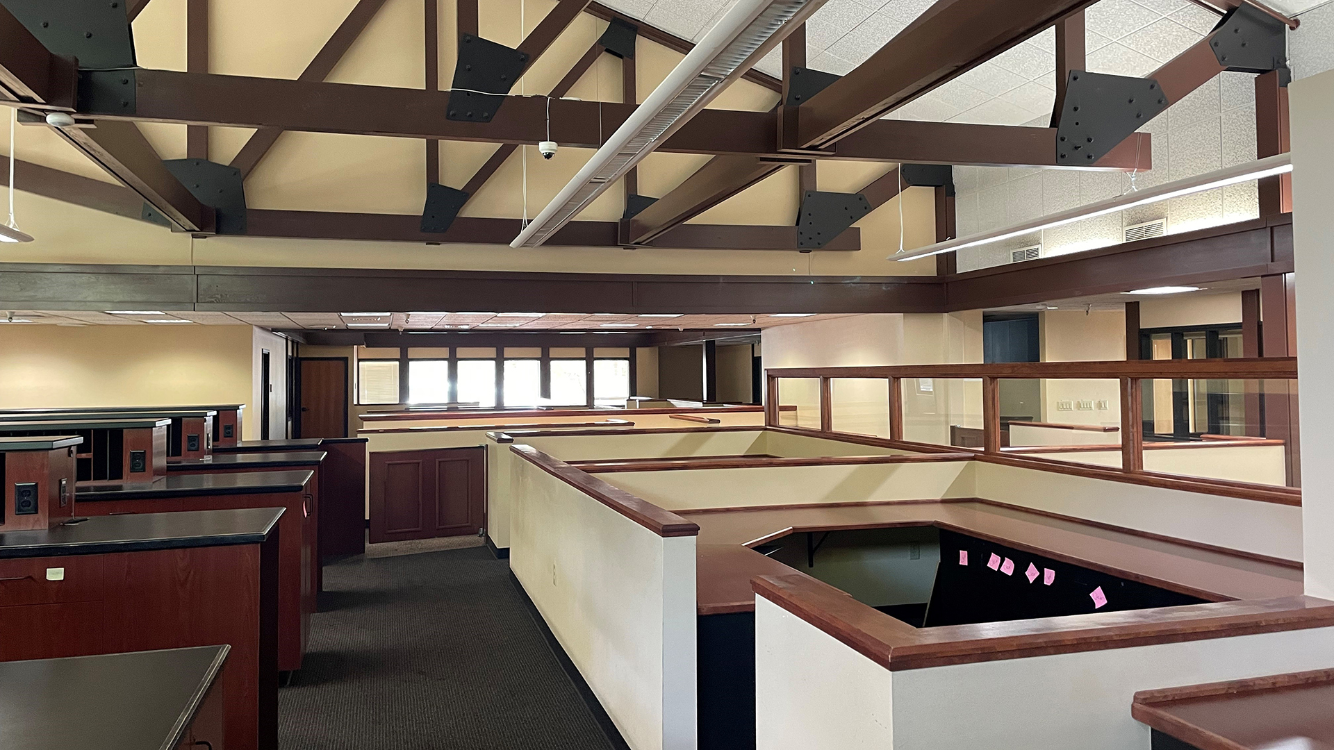 Building for sale at 1450 High St, Eugene, OR