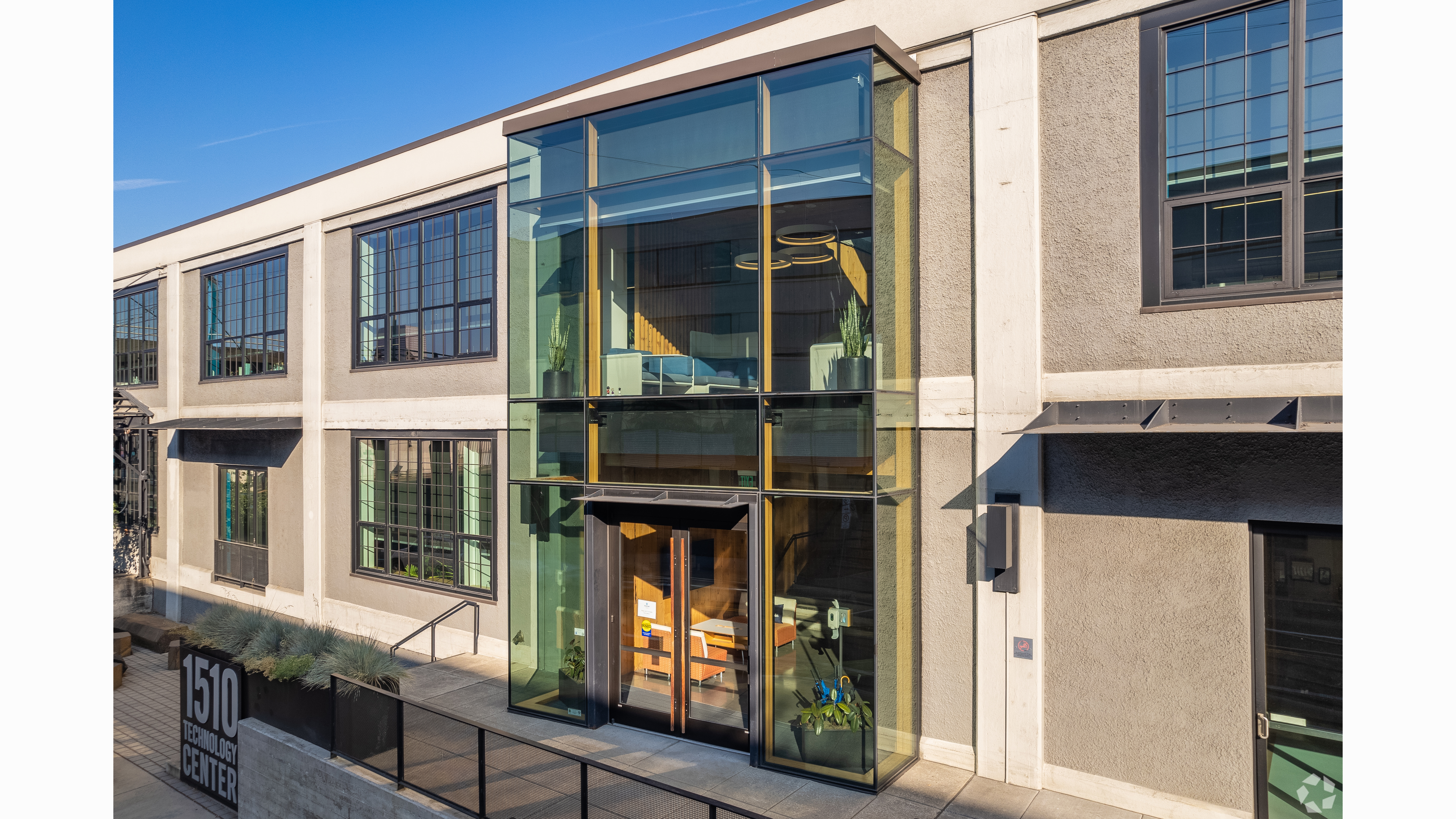 Sublease at 1510 SE Water Ave, Portland, OR
