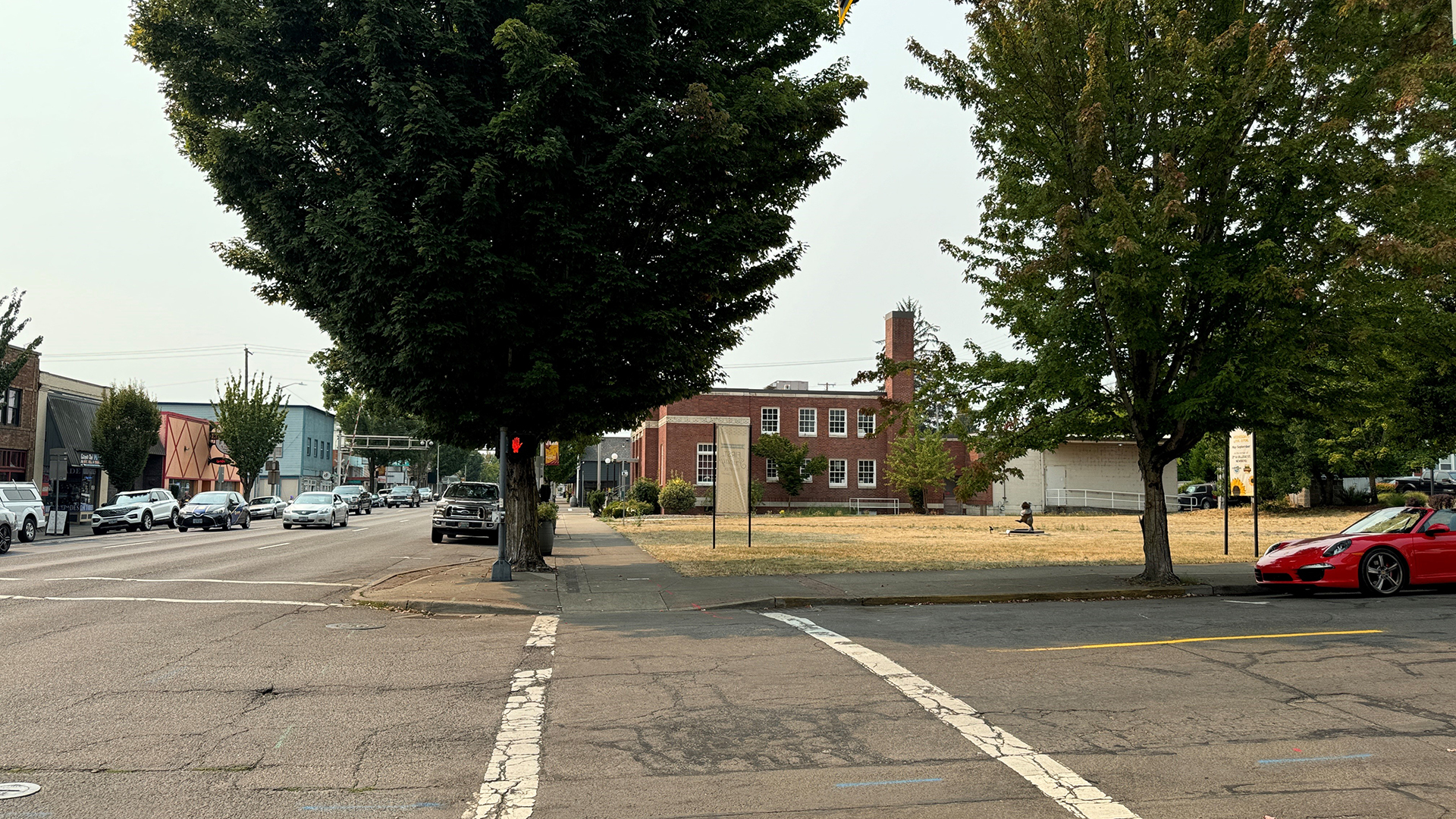411 E 1st St, Newberg, OR