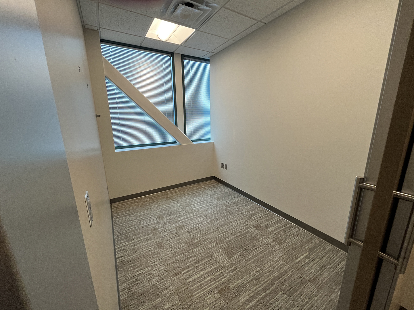 Sublease at 9555 SW Barnes Road