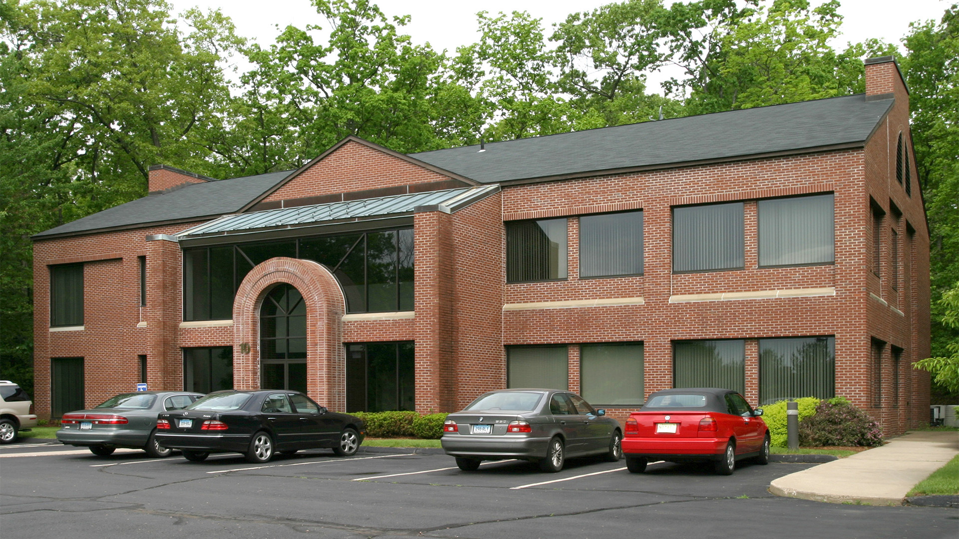 10 Stanford Drive Farmington CT Building