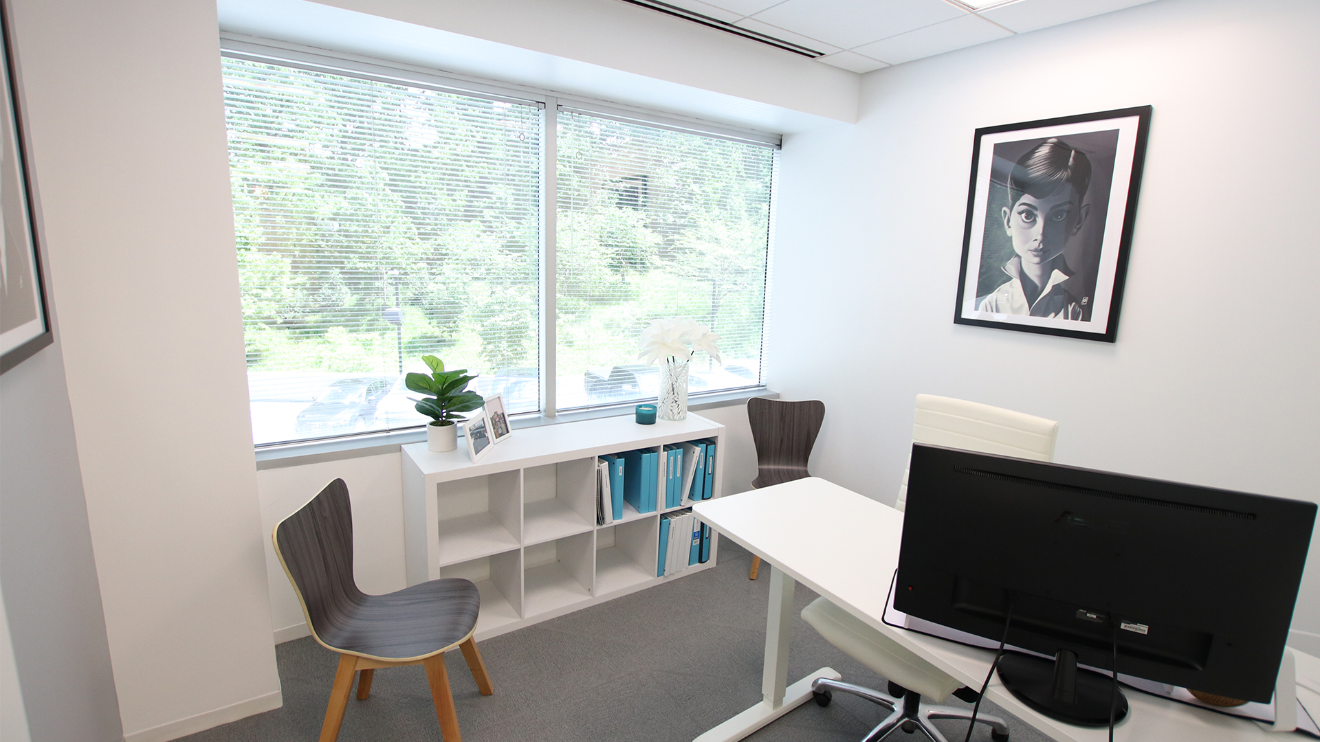2010 Corporate Ridge Rd office
