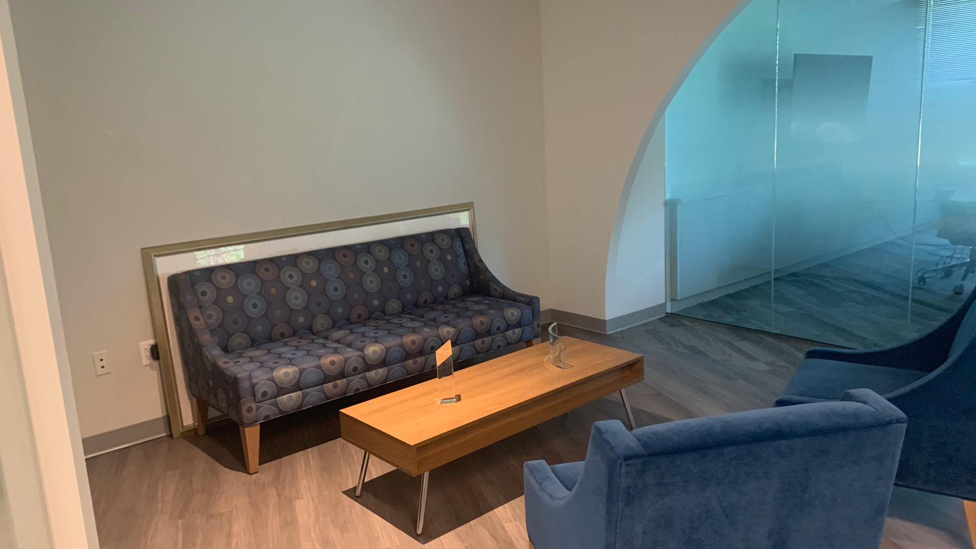2107 Wilson Blvd couch