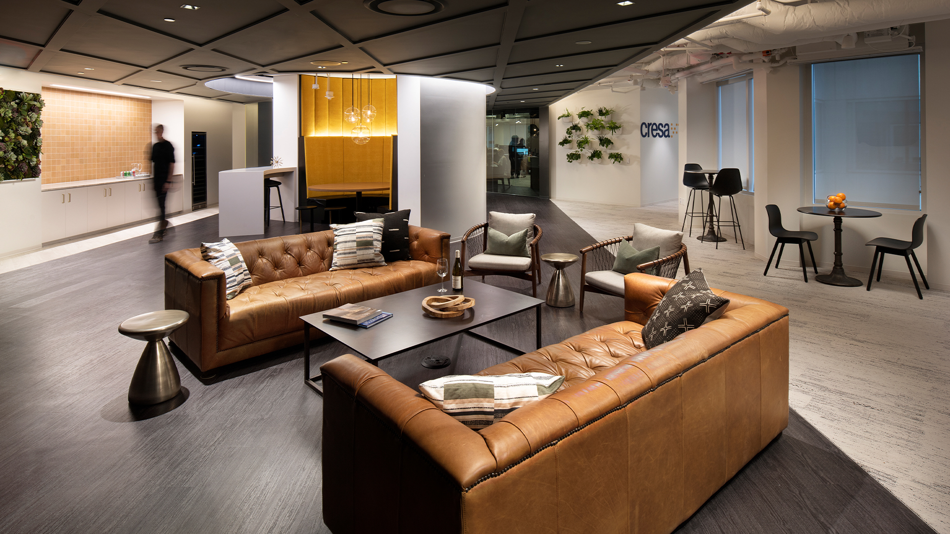 1800 M St NW lounge