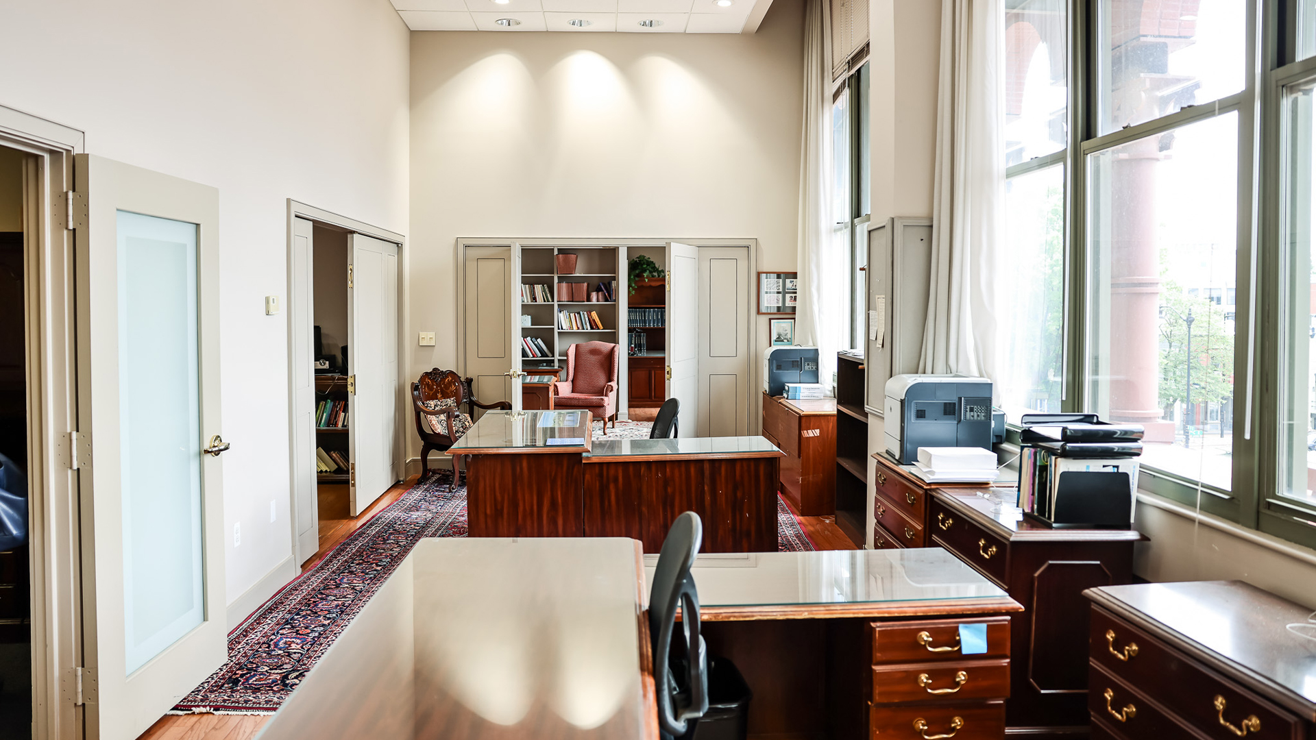 228 7th Office2