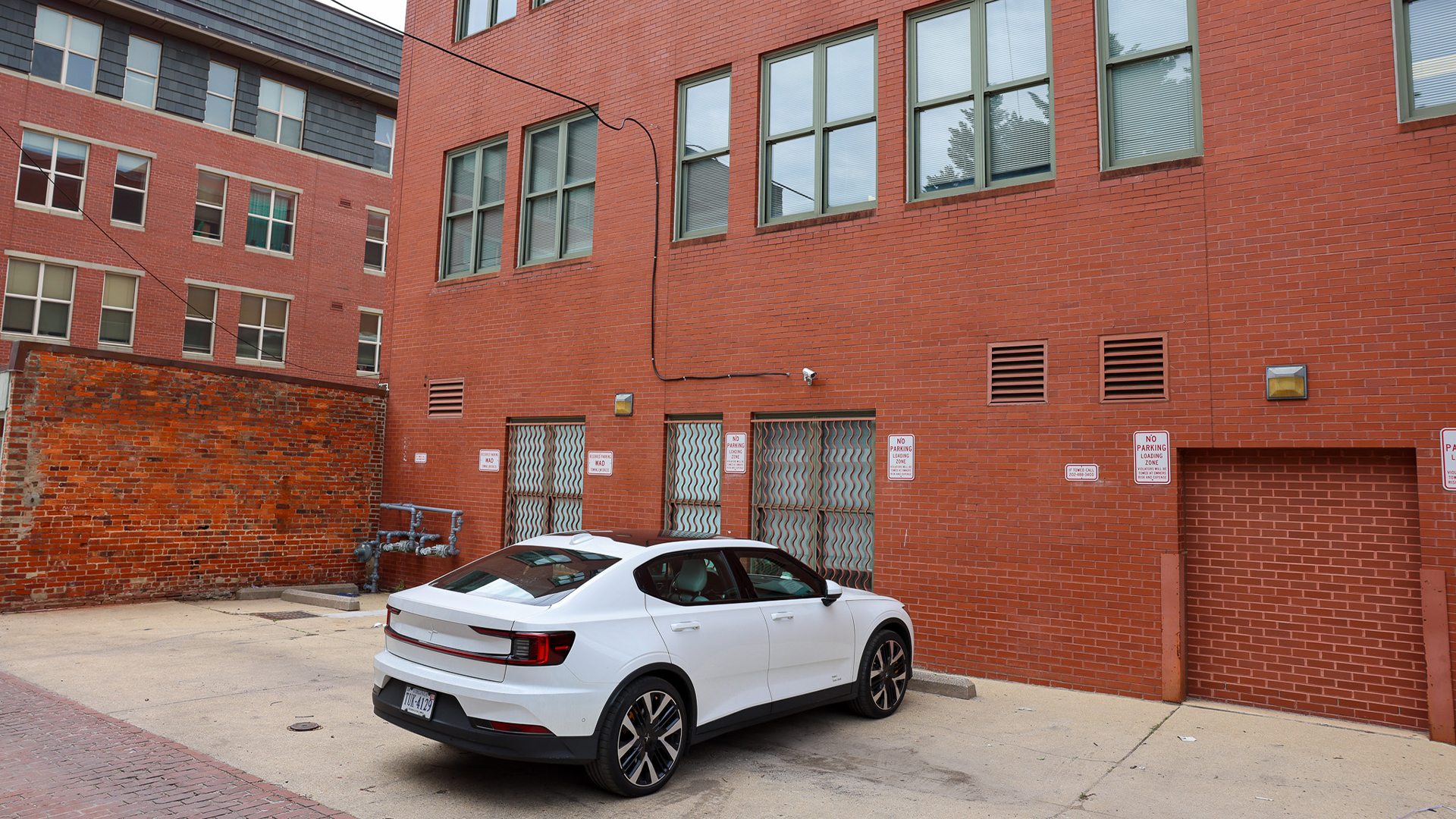 228 7th Parking