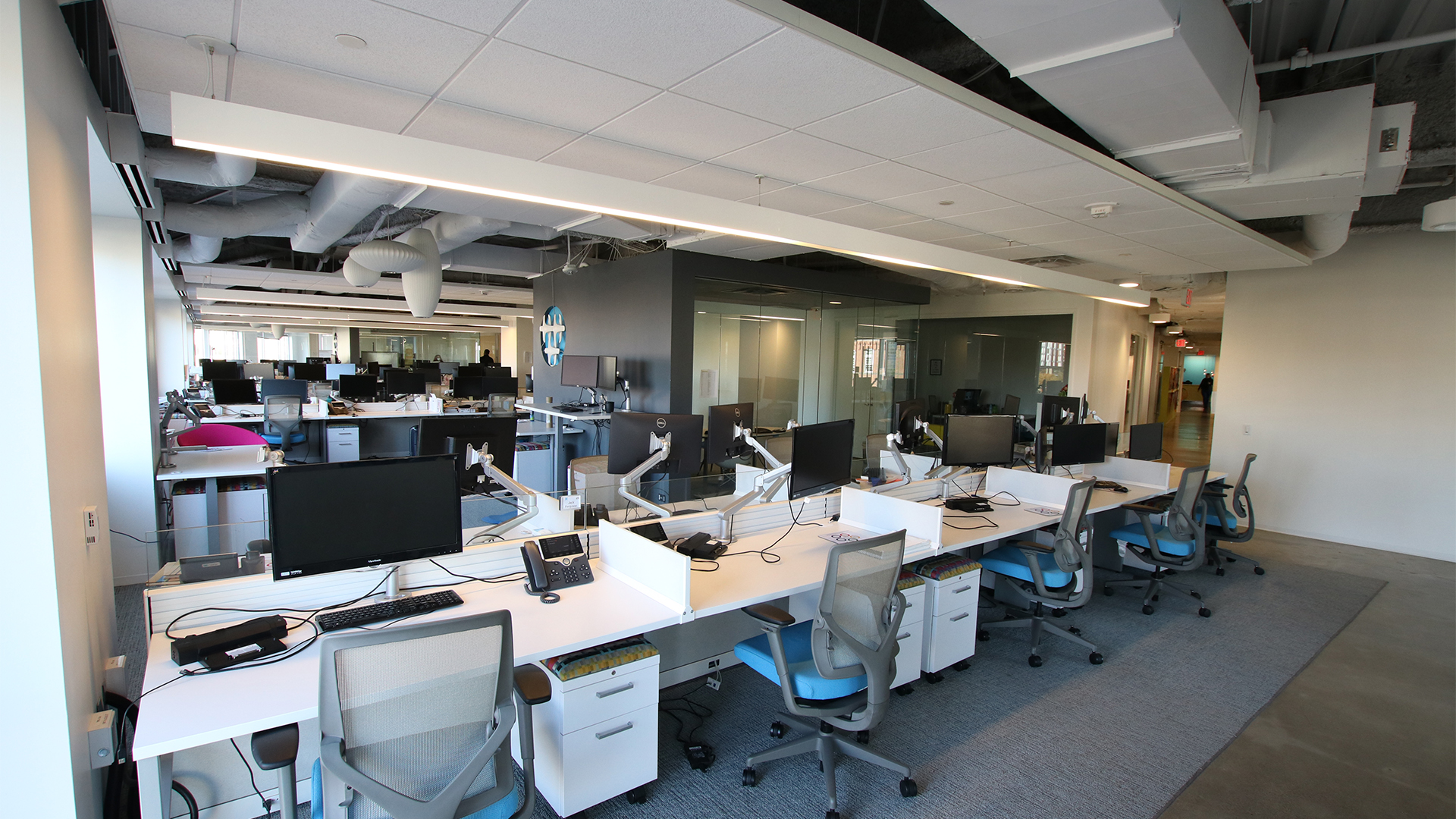 601 New Jersey Ave NW workstations